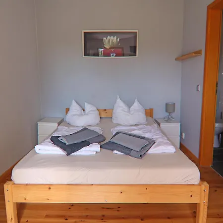 By Vilzsee In Mirow, Cleaning Included *